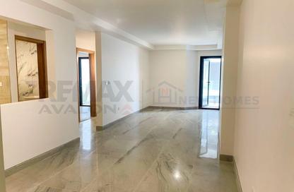 Apartment - 2 Bedrooms - 2 Bathrooms for sale in Sky line - Smouha - Hay Sharq - Alexandria