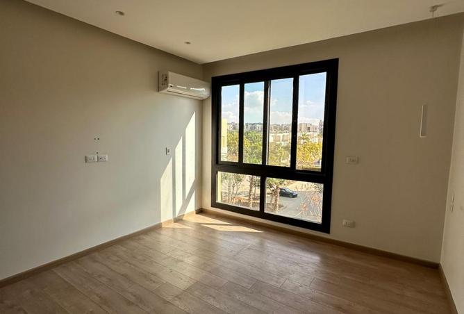 8561959 - Property Image 3