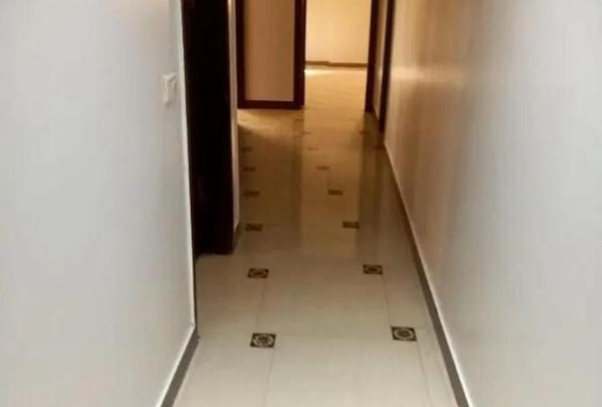 52449318 - Property Image 2