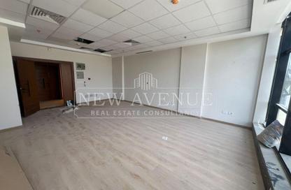 Office Space - Studio - 1 Bathroom for rent in Side Walk Mall - El Banafseg 1 - El Banafseg - New Cairo City - Cairo