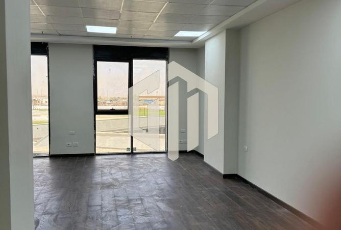 98545981 - Property Image 2