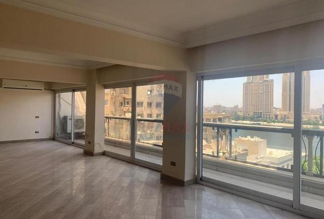 98819467 - Property Image 2