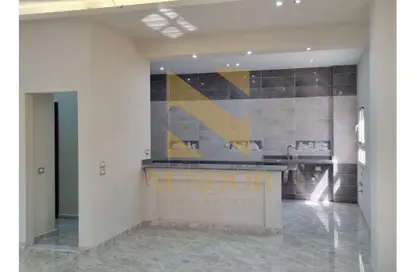 Apartment - 4 Bedrooms - 3 Bathrooms for rent in Street 13 - 13th District - Sheikh Zayed City - Giza