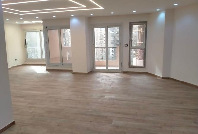 8593365 - صورة العقار 2