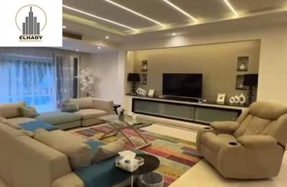 Villa - 4 Bedrooms - 4 Bathrooms for sale in 5th Settlement Compounds - The 5th Settlement - New Cairo City - Cairo