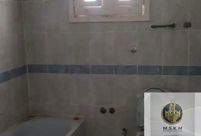93818666 - Property Image 3