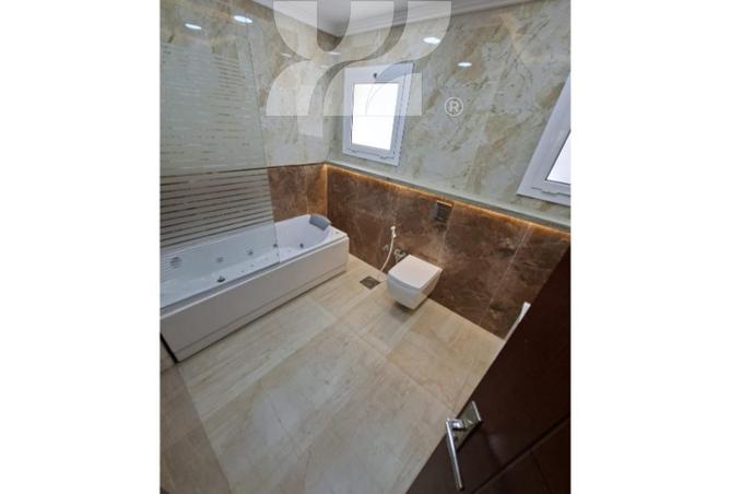 63881743 - Property Image 3