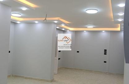 Apartment - 4 Bedrooms - 3 Bathrooms for rent in Asyut City - Asyut