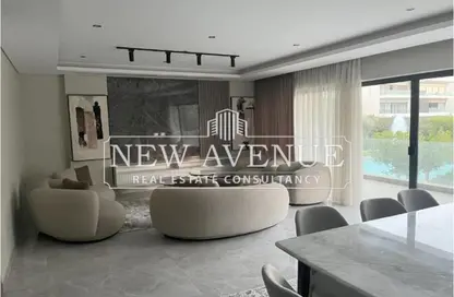 شقة - 3 غرف نوم - 3 حمامات للبيع في باتيو كازا - الباتيو - كمبوندات الشروق - مدينة الشروق - القاهرة