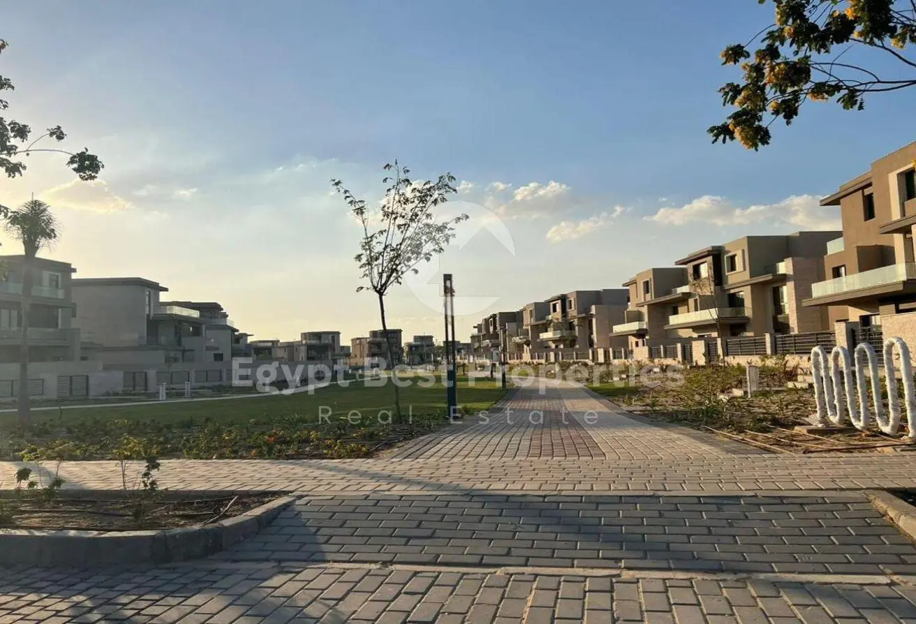 118811648 - Property Main Image