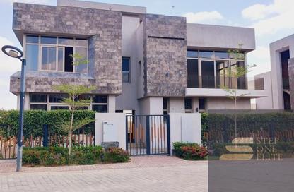 Villa - 5 Bedrooms - 5 Bathrooms for sale in Sun Capital - Fayoum Desert road - 6 October City - Giza