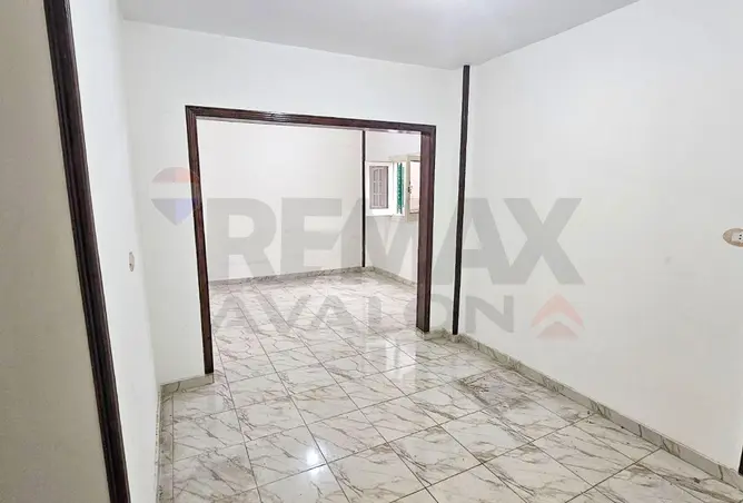 8712241 - Property Image 2