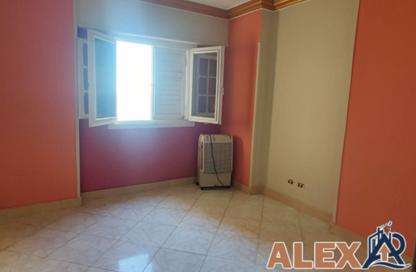 شقة - 3 غرف نوم - 2 حمامات للبيع في طريق الجيش - كليوباترا - حي شرق - الاسكندرية