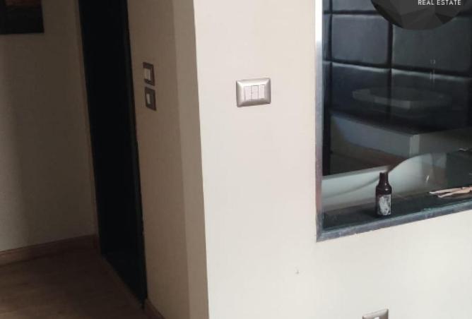 72722216 - Property Image 2