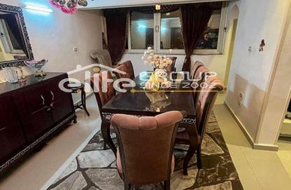 شقة - 3 غرف نوم - 1 حمام للبيع في حي اول المنتزة - الاسكندرية