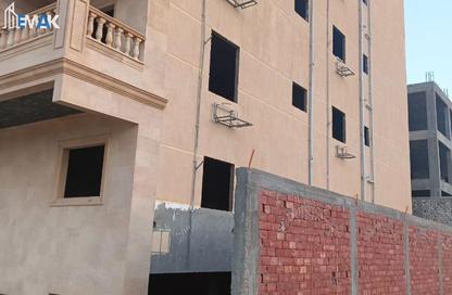 Apartment - 3 Bedrooms - 3 Bathrooms for sale in Bait Alwatan - New Obour City - Qalyubia