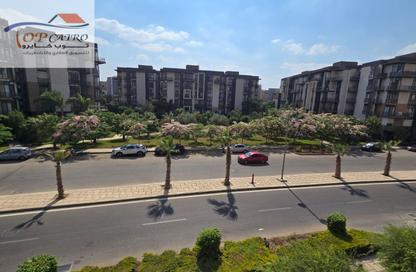 Apartment - 4 Bedrooms - 3 Bathrooms for sale in B8 - Madinaty - Cairo Apartment - 4 Bedrooms - 3 Bathrooms for sale in B8 - Madinaty - Cairo