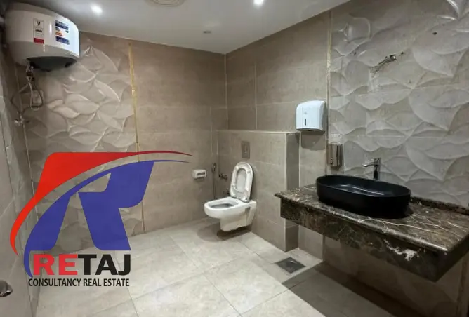 83976919 - Property Image 3