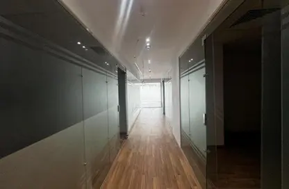 مساحات مكتبية - 5 غرف نوم - 2 حمامات للايجار في شارع التسعين - التجمع الخامس - مدينة القاهرة الجديدة - القاهرة