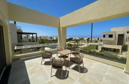 شاليه - 4 غرف نوم - 4 حمامات للبيع في هاسييندا وايت - سيدي عبد الرحمن - الساحل الشمالي