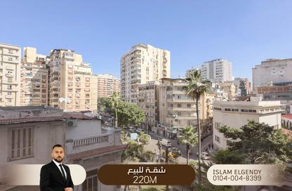 Apartment - 3 Bedrooms - 2 Bathrooms for sale in Abdel Moneim Al Dalel St. - Tharwat - Hay Sharq - Alexandria