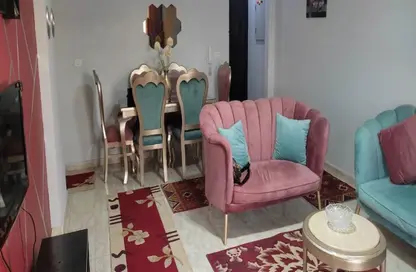 Apartment - 2 Bedrooms - 1 Bathroom for rent in El Rehab Extension - Al Rehab - New Cairo City - Cairo