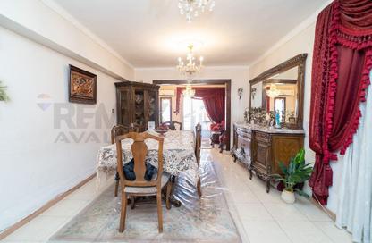 Apartment - 2 Bedrooms - 1 Bathroom for sale in Bolkly - Hay Sharq - Alexandria