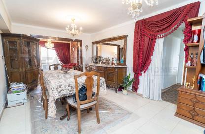 Apartment - 2 Bedrooms - 1 Bathroom for sale in Bolkly - Hay Sharq - Alexandria