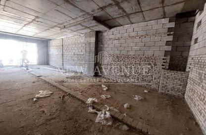 Office Space - Studio - 2 Bathrooms for sale in Three Sixty - 5th Settlement Compounds - The 5th Settlement - New Cairo City - Cairo Office Space - Studio - 2 Bathrooms for sale in Three Sixty - 5th Settlement Compounds - The 5th Settlement - New Cairo City - Cairo