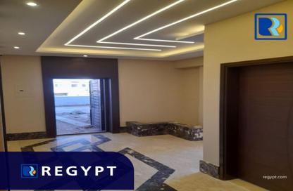 Office Space - Studio - 2 Bathrooms for rent in New Cairo Centre - North Teseen St. - The 5th Settlement - New Cairo City - Cairo