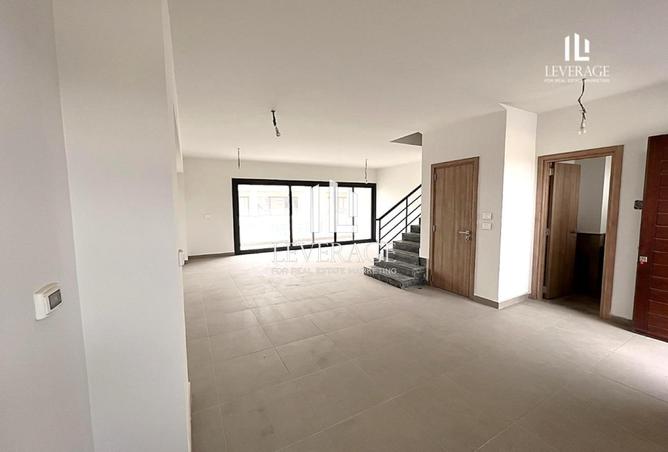 74044365 - Property Main Image