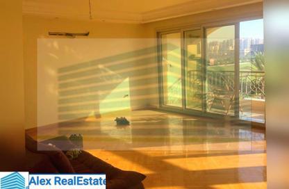 Apartment - 3 Bedrooms - 3 Bathrooms for rent in Smouha Square - Smouha - Hay Sharq - Alexandria