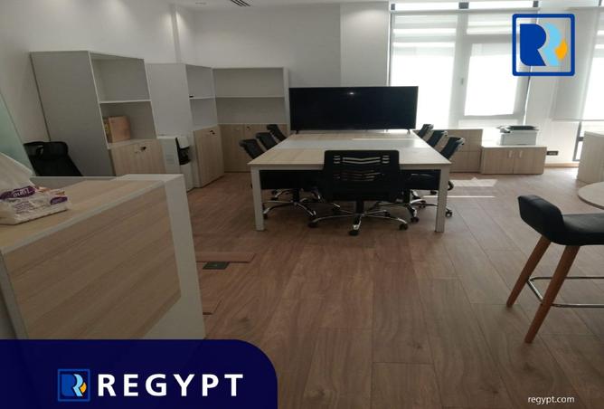 100090943 - Property Image 2
