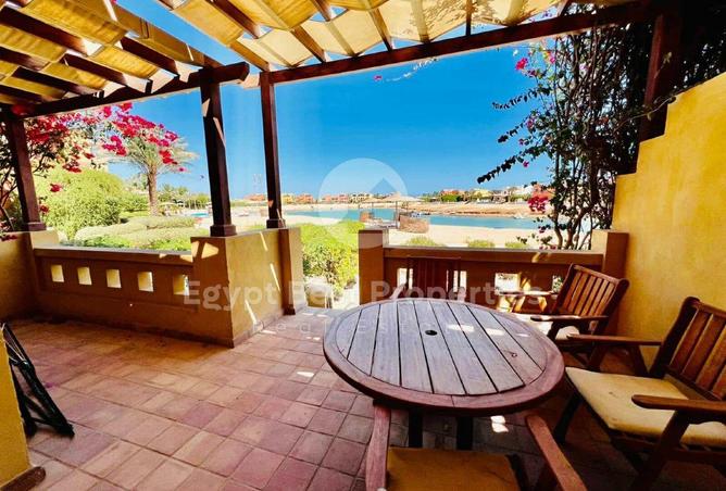 8571926 - Property Image 2