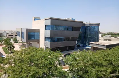 Apartment - 3 Bedrooms - 3 Bathrooms for sale in Wesal City - El Shorouk Compounds - Shorouk City - Cairo