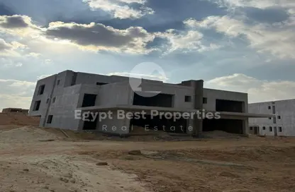 Apartment - 4 Bedrooms - 4 Bathrooms for sale in Stei8ht - The 1st Settlement - New Cairo City - Cairo