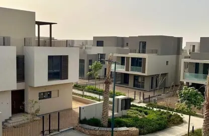 Townhouse - 3 Bedrooms - 4 Bathrooms for sale in Sodic East - 6th District - New Heliopolis - Cairo