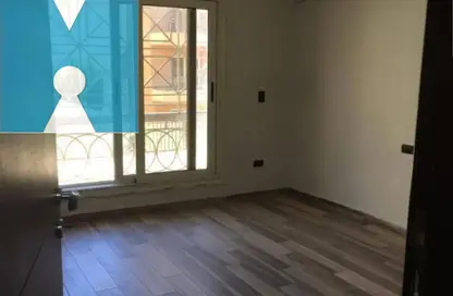 شقة - 3 غرف نوم - 2 حمامات للايجار في مدينة الخمائل - كمبوندات الشيخ زايد - الشيخ زايد - الجيزة