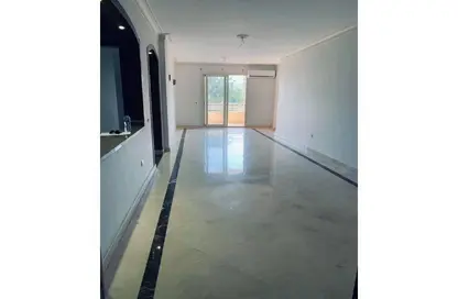 Apartment - 2 Bedrooms - 3 Bathrooms for rent in Jewar - 13th District - Sheikh Zayed City - Giza