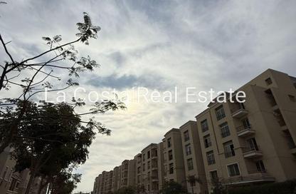 Apartment - 3 Bedrooms - 3 Bathrooms for sale in Sarai - Mostakbal City Compounds - Mostakbal City - Future City - Cairo