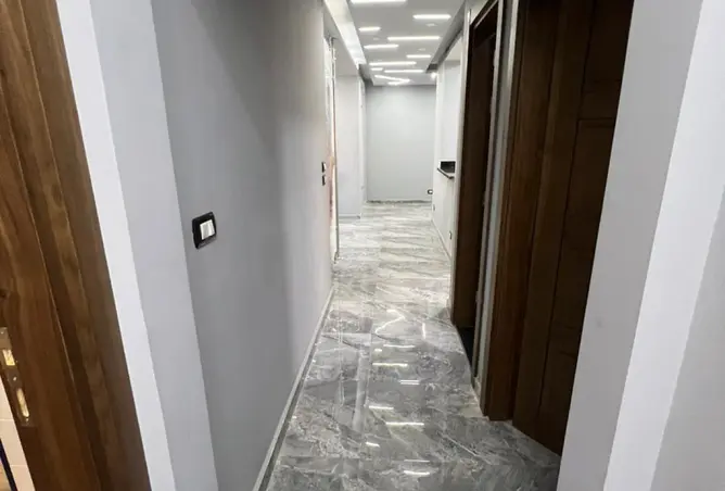 117019398 - Property Image 2