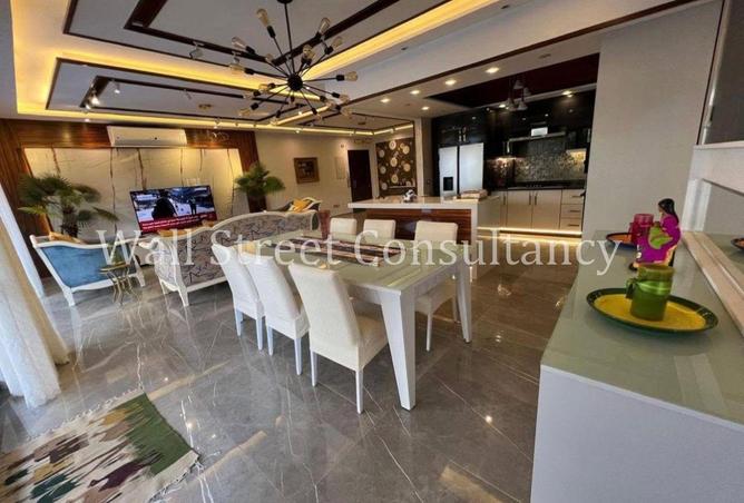 98554308 - Property Image 2