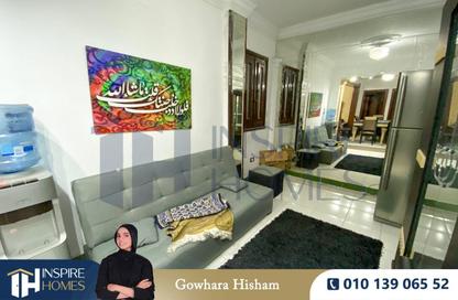 Apartment - 3 Bedrooms - 1 Bathroom for rent in Bolkly - Hay Sharq - Alexandria