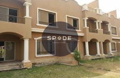 Townhouse - 4 Bedrooms - 4 Bathrooms for sale in Mena Residence - South Investors Area - New Cairo City - Cairo Townhouse - 4 Bedrooms - 4 Bathrooms for sale in Mena Residence - South Investors Area - New Cairo City - Cairo