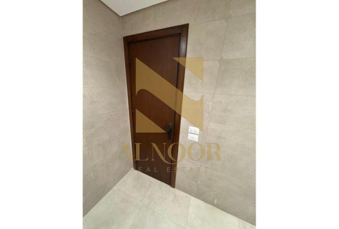 54498216 - صورة العقار 3