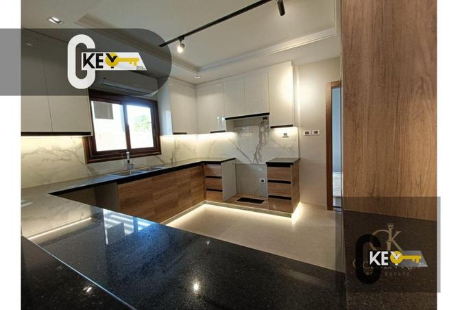 54504101 - Property Image 3