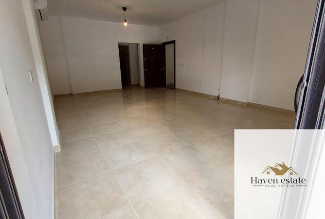 8708812 - Property Main Image