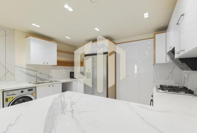 71144473 - Property Image 3