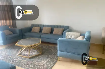 شقة - 3 غرف نوم - 2 حمامات للايجار في B6 - مدينتي - القاهرة