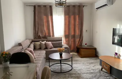 Apartment - 3 Bedrooms - 2 Bathrooms for rent in Privado - Madinaty - Cairo